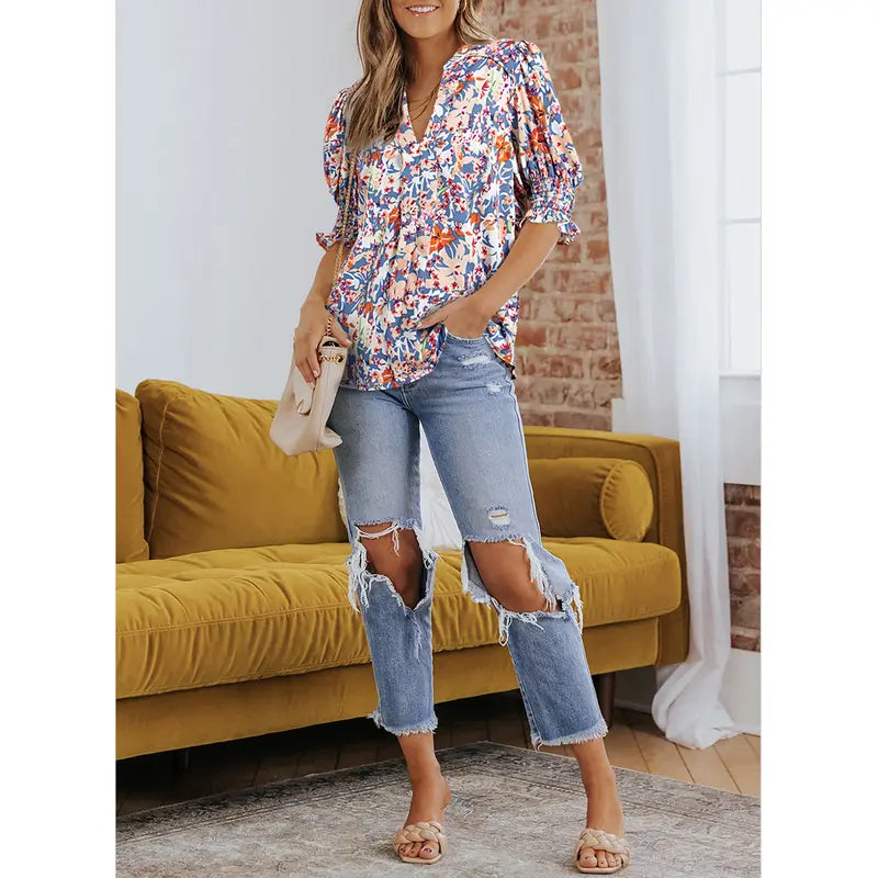 Women's Lightweight Floral Blouse 🌸 Cute V-Neck Ruffle Sleeve Summer Top